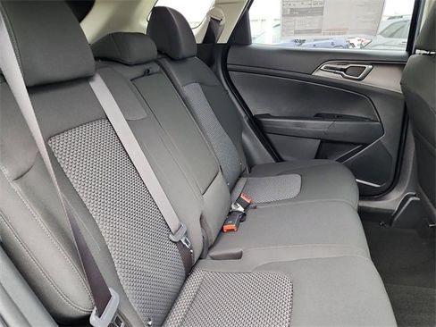 New 2026 Kia Sportage LX w/ LX Convenience Package image 17