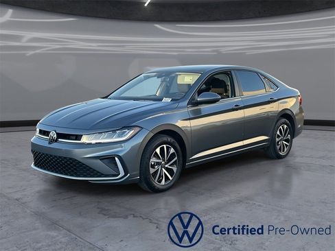 Certified 2025 Volkswagen Jetta S image 1