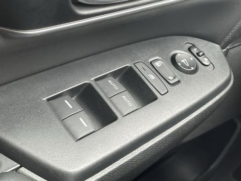 Used 2020 Honda CR-V Touring image 16