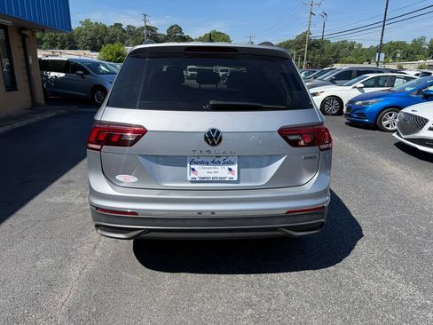 Used 2022 Volkswagen Tiguan S AWD/4WD image 6