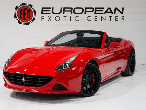 Used 2017 Ferrari California T RWD image 4