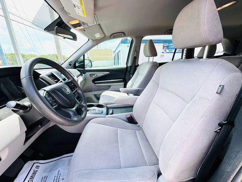 Used 2021 Honda Pilot LX image 11