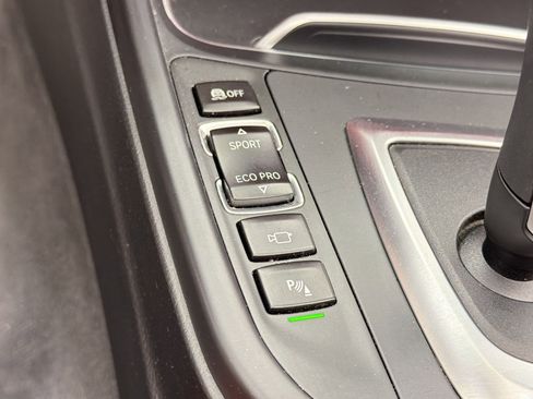 Used 2019 BMW 440i Convertible RWD image 26