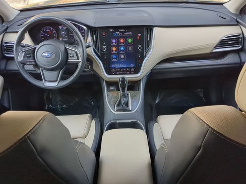 Used 2020 Subaru Outback Limited image 16