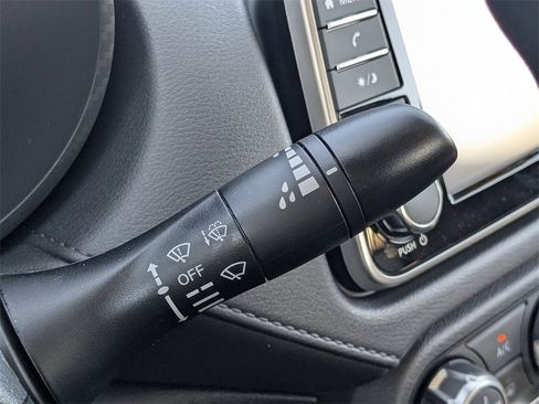 New 2025 Nissan Versa S w/ Trunk Package image 25