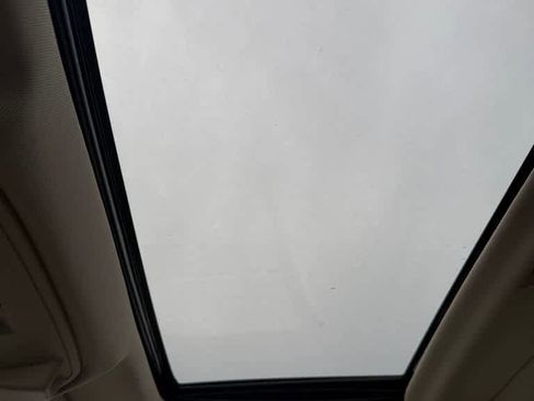 Used 2018 Cadillac Escalade Luxury image 21