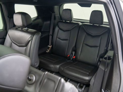 New 2025 Cadillac XT6 Premium Luxury image 18