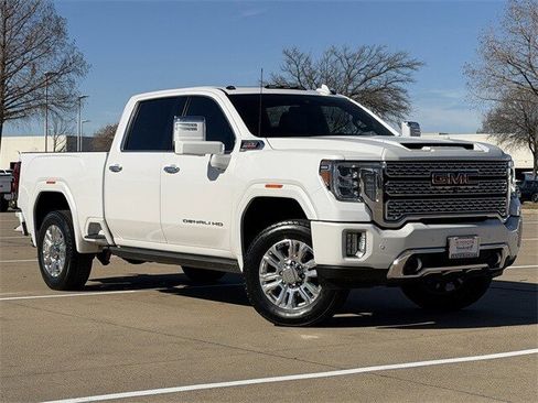 Used 2022 GMC Sierra 2500 Denali image 2