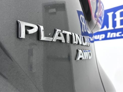 Used 2018 Nissan Murano Platinum image 9