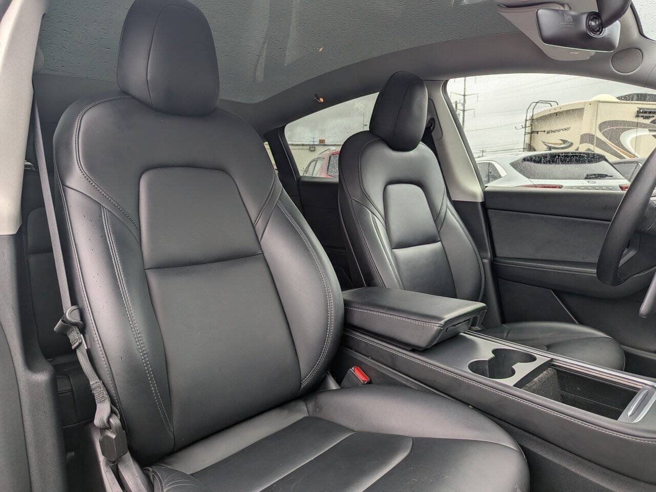 Used 2021 Tesla Model Y Long Range AWD/4WD image 10