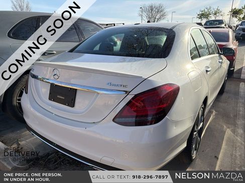 Used 2019 Mercedes-Benz C 300 4MATIC Sedan image 5