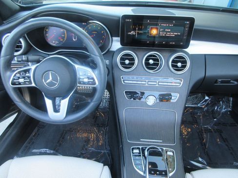 Used 2020 Mercedes-Benz C 300 Cabriolet image 35