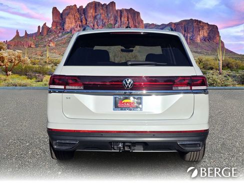 New 2026 Volkswagen Atlas SE FWD image 7