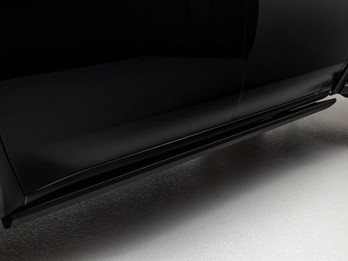 Used 2026 GMC Sierra 2500 AT4X image 10