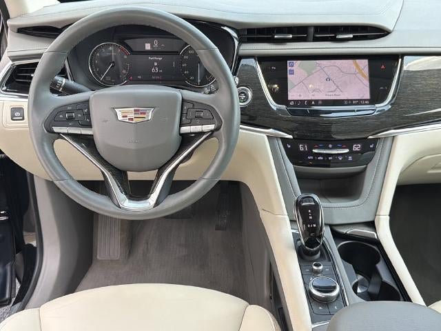Used 2021 Cadillac XT6 Premium Luxury FWD image 23
