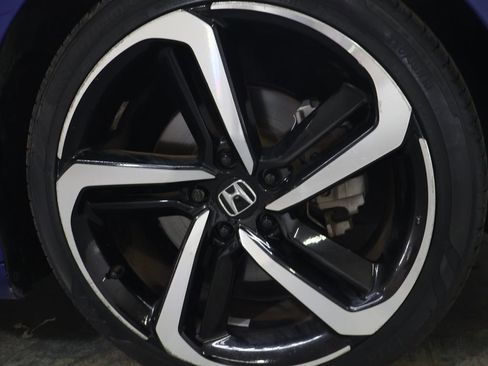 Used 2019 Honda Accord Sport image 31