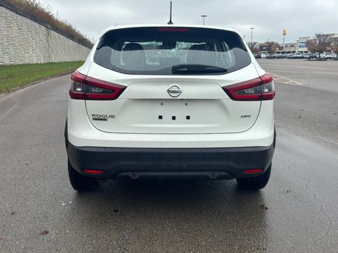 Used 2021 Nissan Rogue Sport S image 5