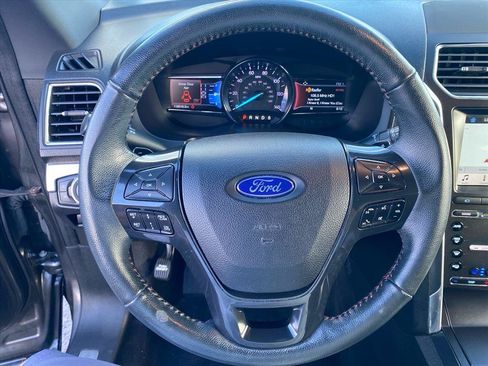 Used 2018 Ford Explorer Sport w/ Equipment Group 401A AWD/4WD image 10