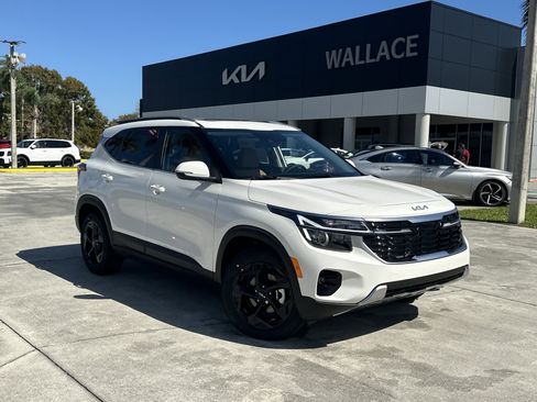 New 2026 Kia Seltos EX image 1