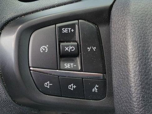 Used 2025 Ford Ranger XL RWD image 8