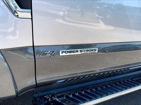 Used 2020 Ford F250 Lariat w/ Lariat Ultimate Package AWD/4WD image 31