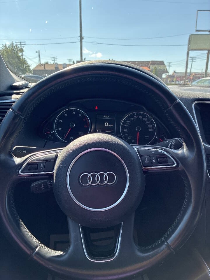 Used 2015 Audi Q5 3.0T Premium Plus w/ Technology Package AWD/4WD image 26