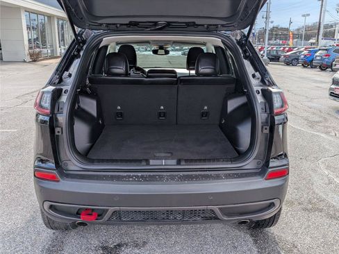 Used 2022 Jeep Cherokee Trailhawk AWD/4WD image 13