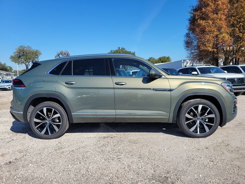 New 2026 Volkswagen Atlas Cross Sport SEL Premium R-Line image 5