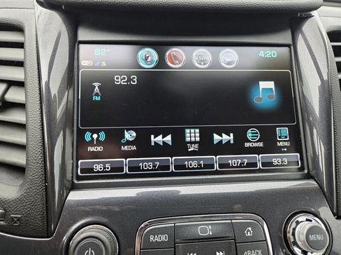 Used 2019 Chevrolet Impala LT FWD image 19