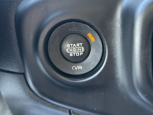 Used 2021 Jeep Wrangler Unlimited Rubicon image 18