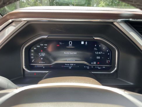 Used 2025 GMC Sierra 1500 Denali w/ Denali Reserve Package AWD/4WD image 11