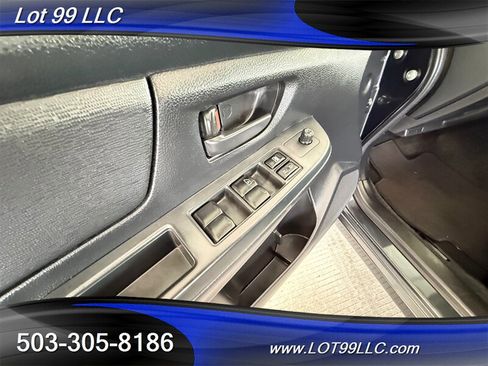 Used 2013 Subaru Impreza 2.0i AWD/4WD image 33