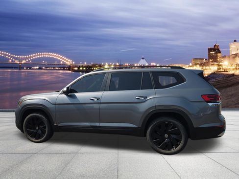 Used 2024 Volkswagen Atlas SE FWD image 3