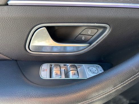 Used 2022 Mercedes-Benz GLE 350 4MATIC image 17