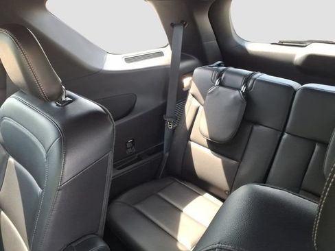 Used 2020 Ford Explorer XLT w/ Equipment Group 202A AWD/4WD image 10
