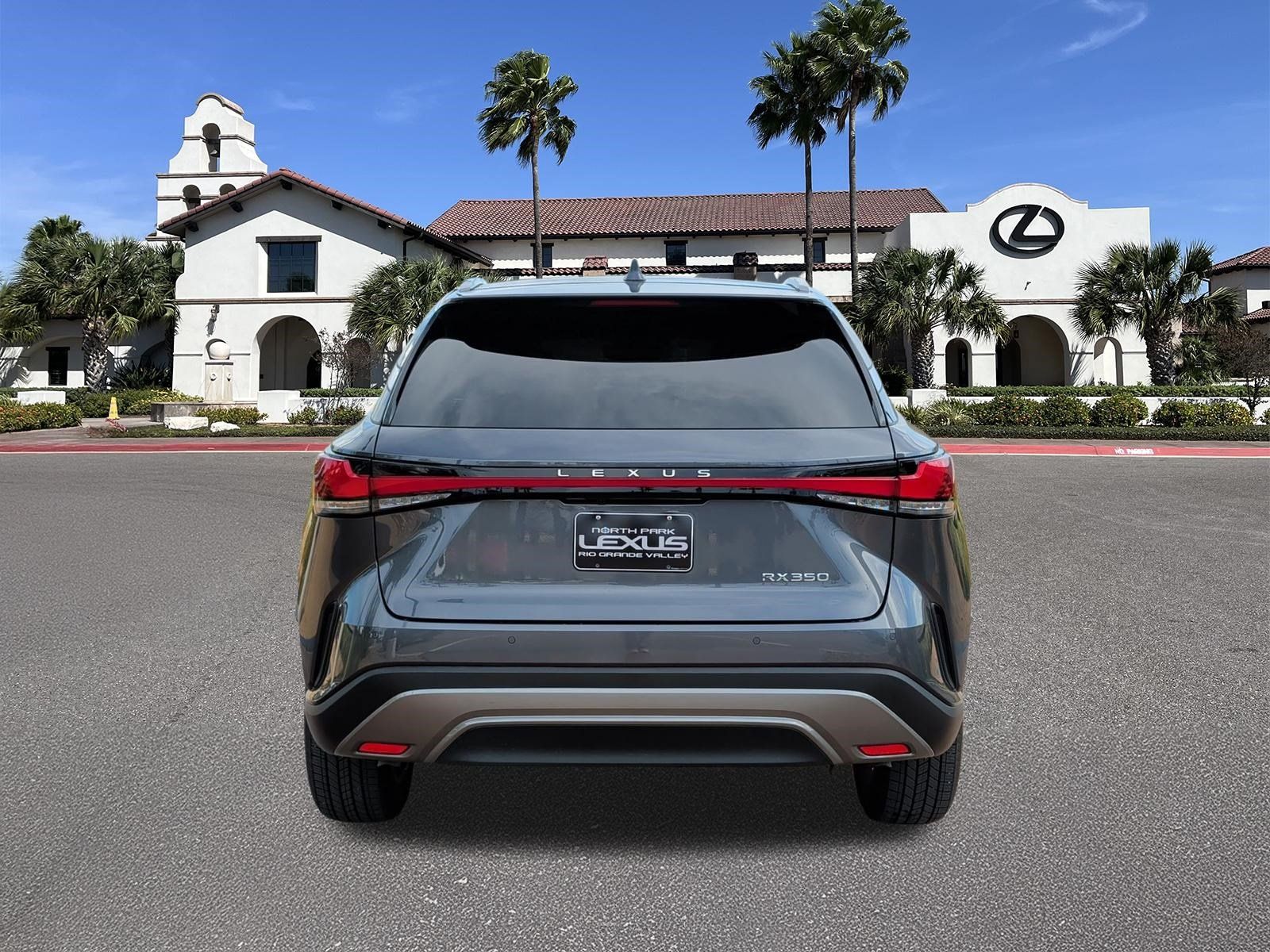 Used 2025 Lexus RX 350 Premium w/ Accessory Package (Z1) FWD image 3