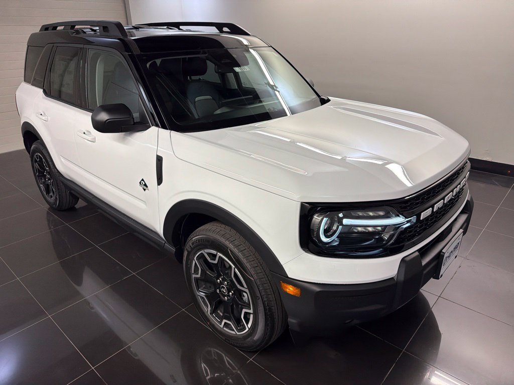 New 2026 Ford Bronco Sport Outer Banks AWD/4WD image 1