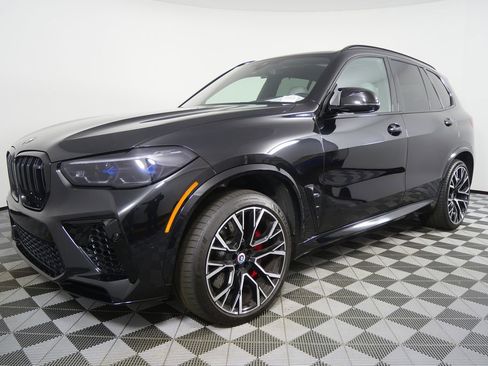 Used 2022 BMW X5 M Base w/ Competition Package 2 image 8