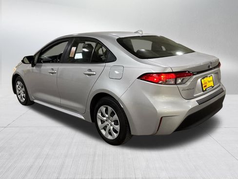 Used 2023 Toyota Corolla LE FWD image 4