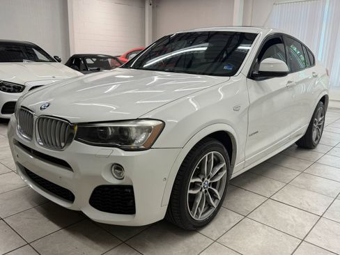 Used 2018 BMW X4 xDrive28i AWD/4WD image 3