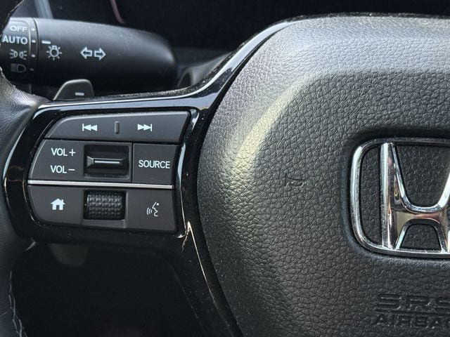 Used 2025 Honda Civic Sport image 14