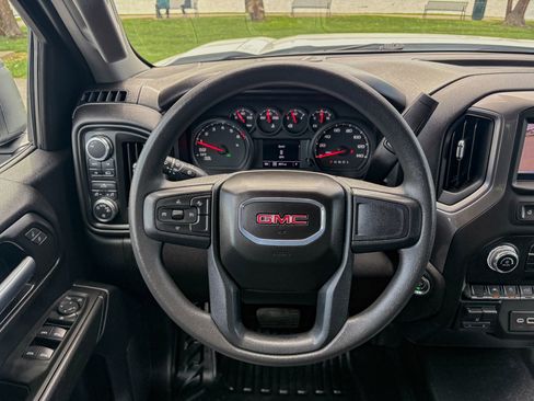 Used 2025 GMC Sierra 1500 Pro w/ Pro Value Package AWD/4WD image 26