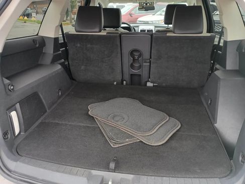 Used 2009 Dodge Journey SXT w/ Premium Convenience Group FWD image 7