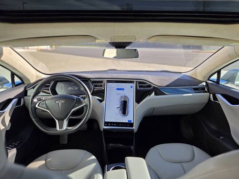 Used 2015 Tesla Model S 85D image 16