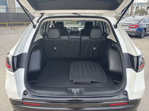 Used 2025 Honda HR-V EX-L image 18