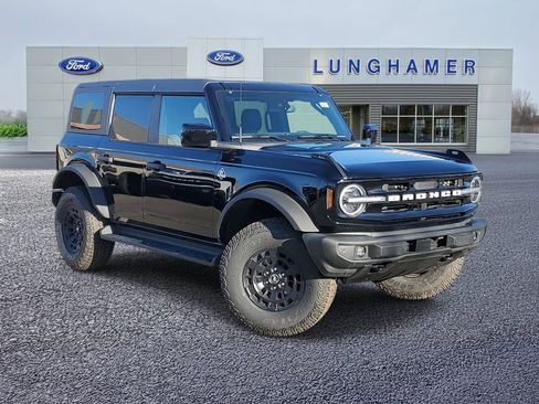 New 2026 Ford Bronco Outer Banks w/ Sasquatch Package image 1