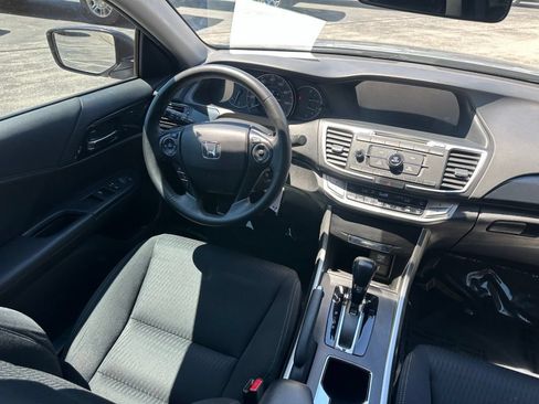 Used 2015 Honda Accord Sport image 27