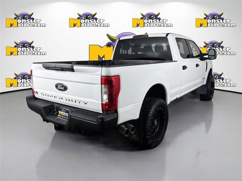 Used 2019 Ford F250 XLT image 5
