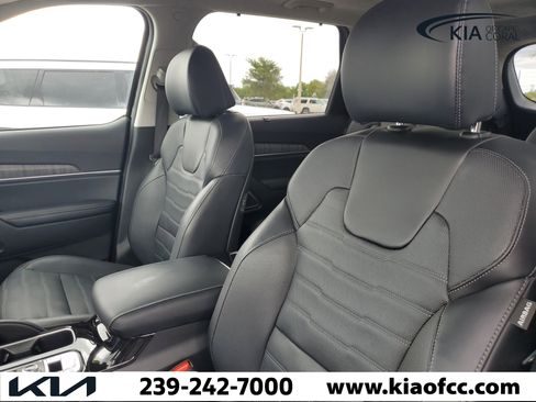 Certified 2024 Kia Telluride SX Prestige AWD/4WD image 28