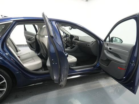 Used 2022 Hyundai Sonata Limited w/ Cargo Package FWD image 30